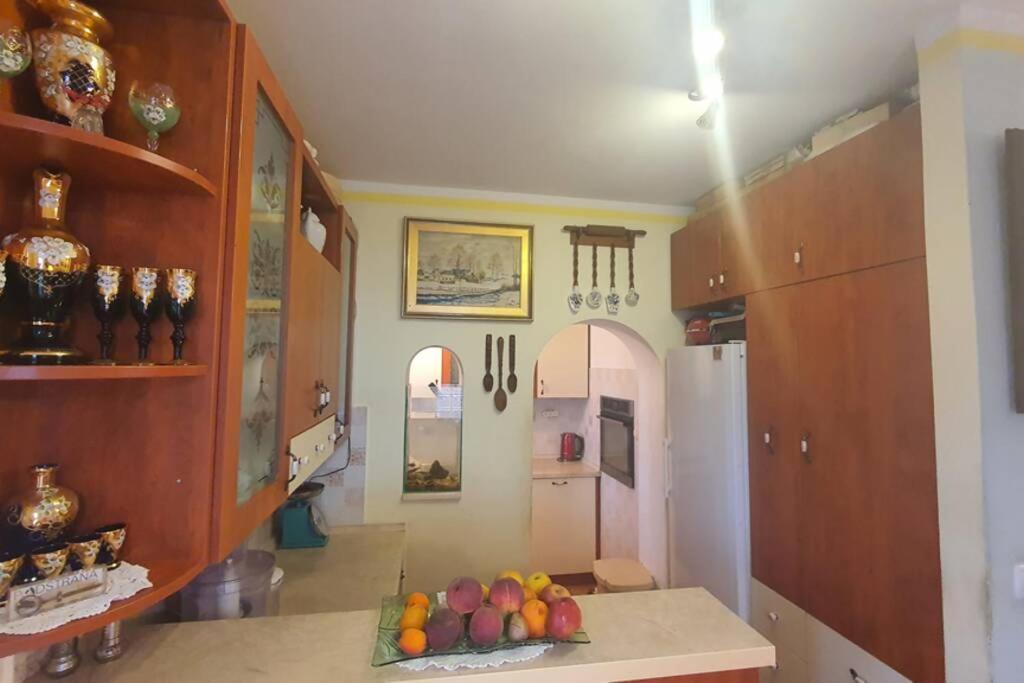 Apartment Diva Deluxe Podstrana Eksteriør billede